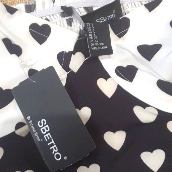 ♻️ 3 for $20 Bundle NEW SIZE 12 SBETRO Heart Dress with Puff Sleeves - Picture 3 of 7